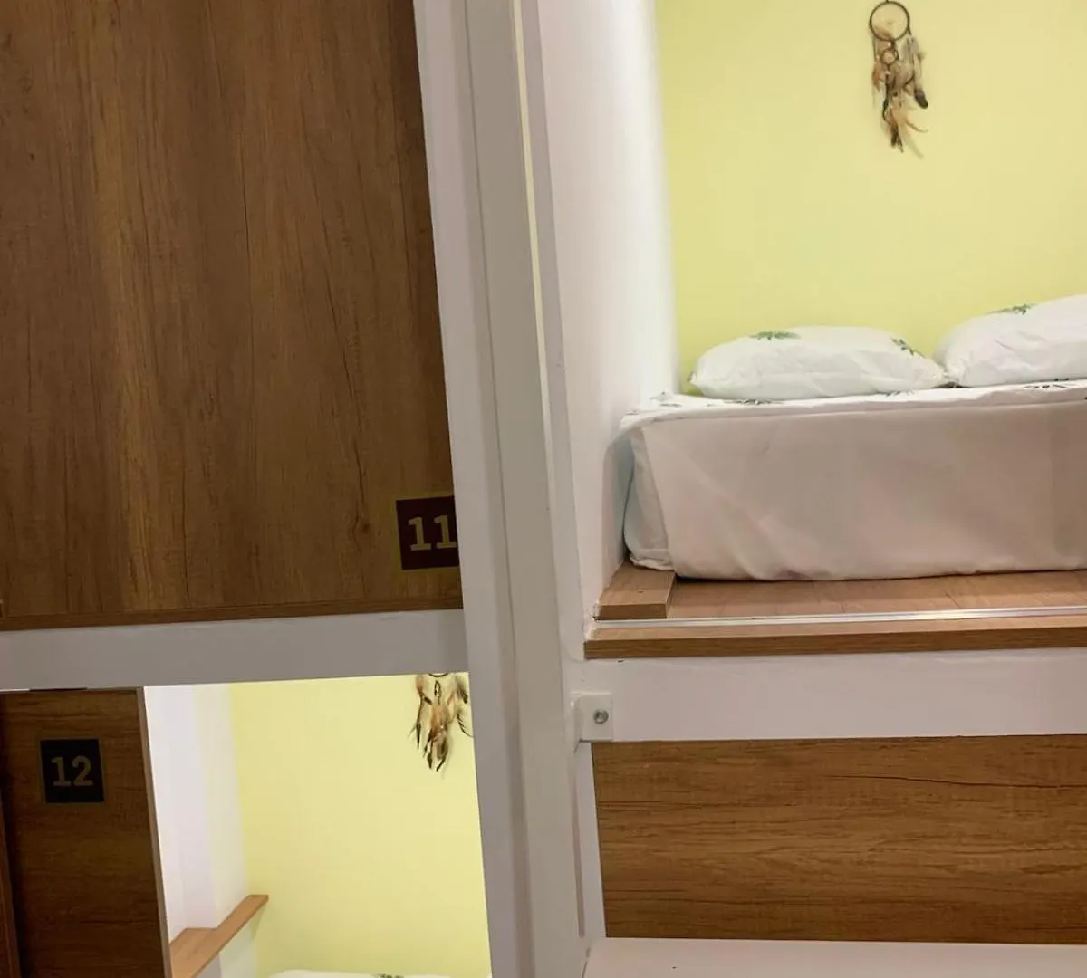 Hotel Kapsul Vlorë Hotel a capsule