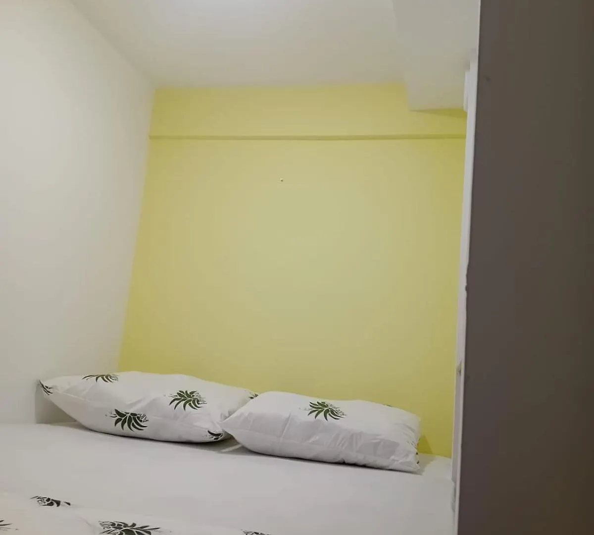 Hotel Kapsul Vlorë Hotel a capsule