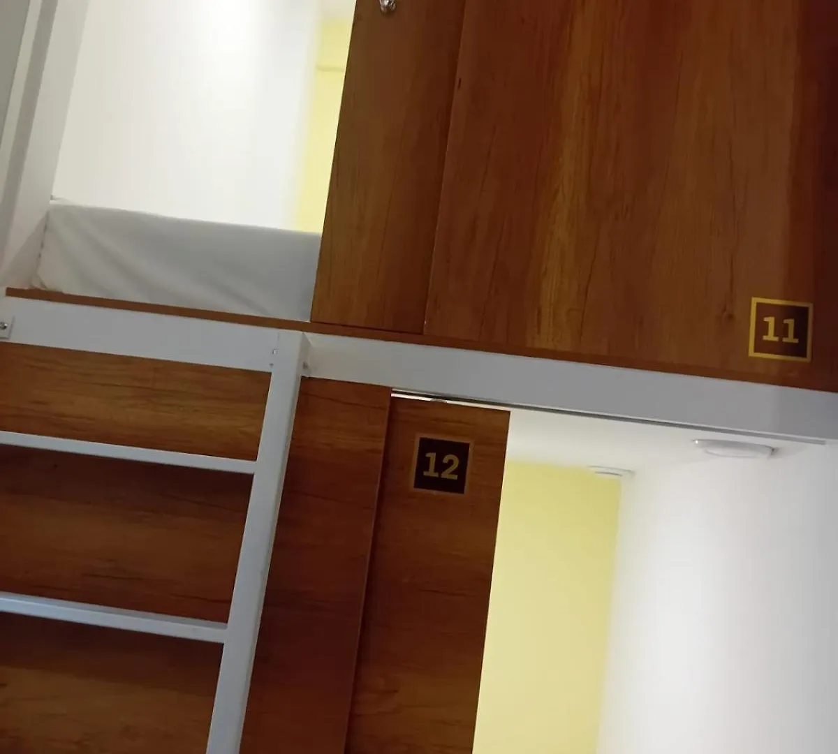 Capsule hotel Hotel Kapsul Vlore