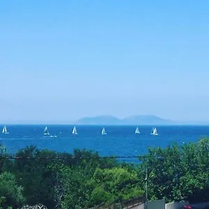 Bed & Breakfast Bregu D.etit., Vlorë